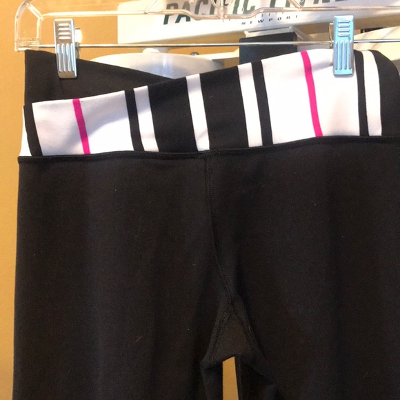 Lululemon leggings - Picture 4 of 6